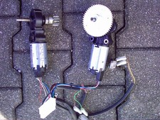 2 x Elektromotor mit Getriebe
