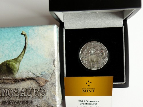 Niue dollars 2021 dinosaurs - dollars,