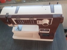 Husqvarna Classica 100 Nähmaschine ohne Fußschalter ungeprüft an Bastler