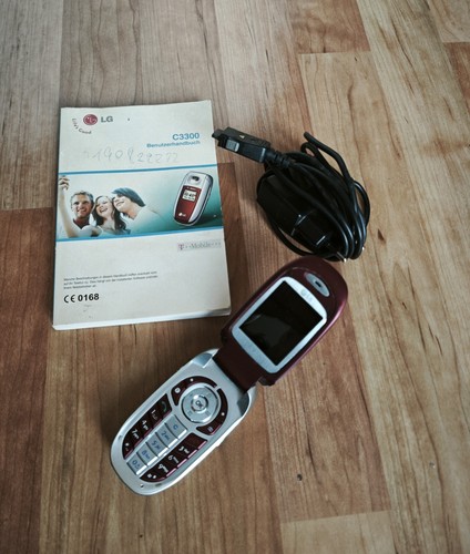 C3300 klapphandy in - lg,
