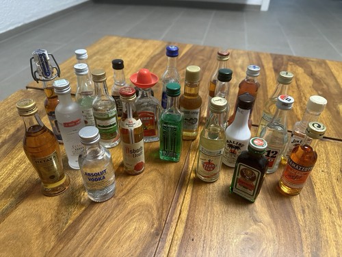 Miniaturflaschen - , –