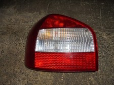 Rücklicht Rückleuchte Heckleuchte Lampe links 8L0945095 B  Audi A3 Original