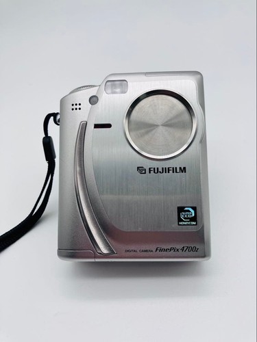 Fujifilm finepix 4700z - fujifilm,