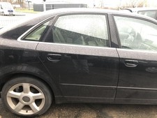 Audi A4 8E B6 Limo Tür hinten