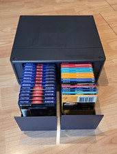 Teac MiniDisc Rack - Stapelbare Aufbewahrungsbox für 32 MiniDisc