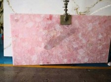 Esstisch aus rosa Achat -