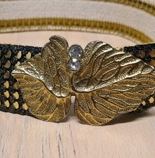 Schuppen-Gürtel mit hübscher Schließe