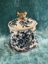 Porzellan Deckeldose Wong Lee