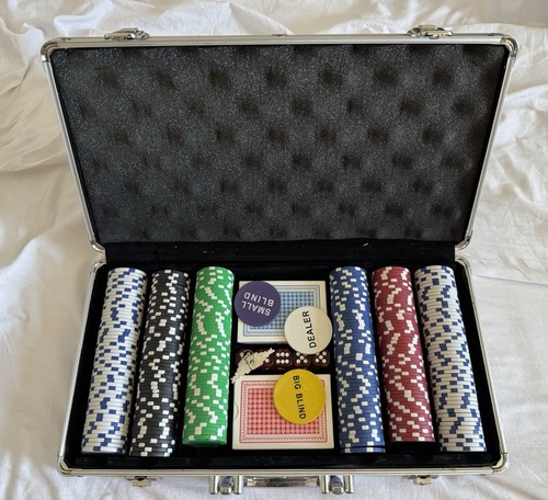 Pokerkoffer 300 chips - chips,, 2