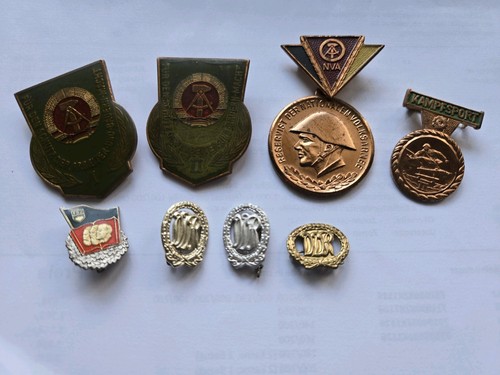 Konvolut ddr abzeichen orden - abzeichen,,