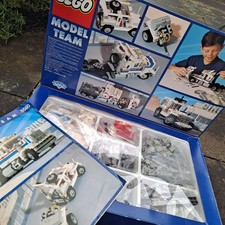 LEGO Vintage Model Team