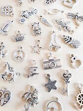 30 x Verschiedene Anhänger