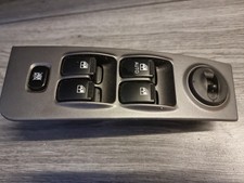 Hyundai Matrix Typ FC Schalter Fensterheber vorne Links 93570-17100