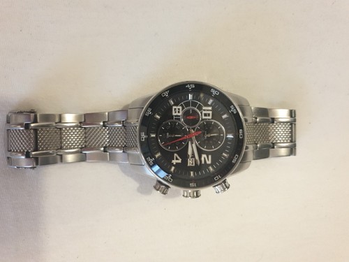 Herren-Armbanduhr
