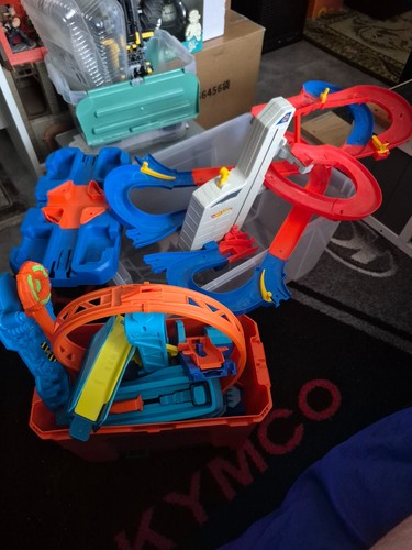 Hot wheels bahn - hot,