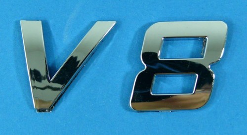 Chrom emblem passend für - "v8",
