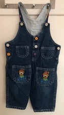 Kinder-Latzhose aus Jeans in