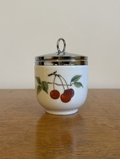 ROYAL WORCESTER Porzellan