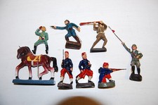 Konvolut 7 alte Massesoldaten