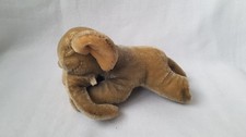 Alter Steiff Elefant liegend