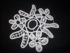 Tischdecke NADELSPITZE - POINT