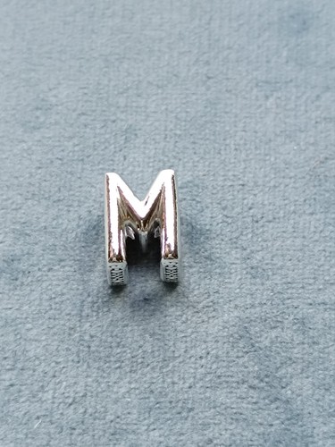 Pandora buchstabe - pandora, m
