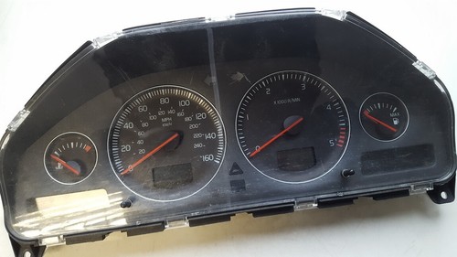 Volvo 2009 speedometers - 90,