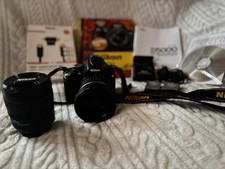 Nikon D5000 Digitalkamera mit Zubehörpaket