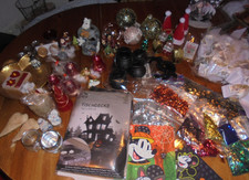 Bastelpaket xxl und Deko-Weihnachten-Kugeln-Stoffe-Pailletten-Schleifen-Kerzen