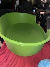 Hundekorb aus Kunststoff