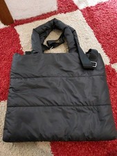 Schwarze Umhänge Tasche Frauen Damen NEU + Blauer Rucksack Gratis