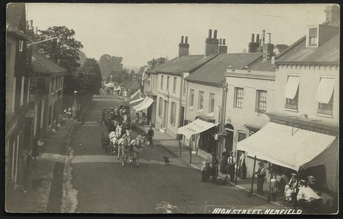 Henfield high street kutsche - high,