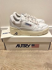 Autry CLC Low Damen Sneaker