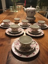 August Warnecke Teegeschirr Dekor China purpur