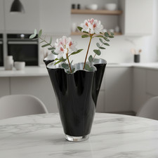 Vase Glas gewellt schwarz