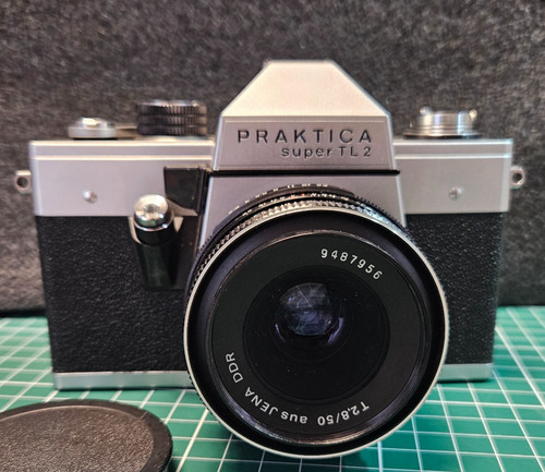Fotoapparat praktica super - fotoapparat,