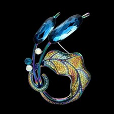 Kristallblume Brosche in