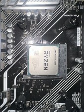 AMD Ryzen 7 3700X 3,6GHz