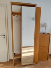 Garderobenschrank mit Spiegel