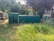 Mehrere "Spessart"-Bienenbeuten aus Styropor