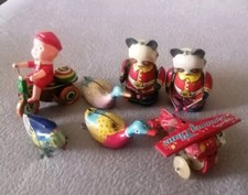 Blechspielzeug China Vogel Panda Dreirad Flugzeug Ente Aufziehfigur Spielzeug
