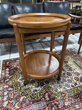 Rollbarer Teak Tablett Tisch