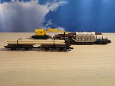 Kranwagen mit Schwerlast Wagons (Trafostation,Langholz) Spur n (15)