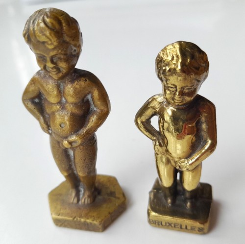 Paar kleine berühmte manneken - paar,