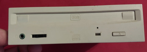 Sony cdu928e 25 intern - *, 5,25"intern*