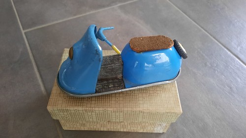 Roller blechspielzeug - roller,
