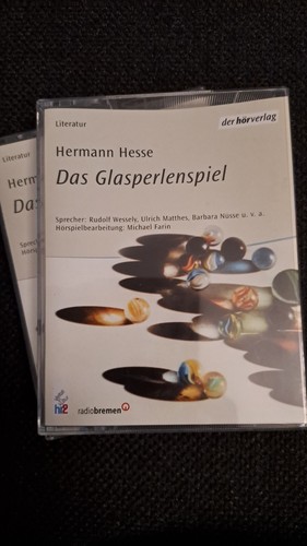 Das glasperlenspiel von - das,