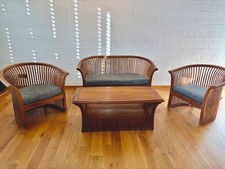 Stilvolle Holz-Sitzgruppe – handgefertigt & zeitlos schön, gebraucht