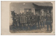 XX3205/ Soldaten und Pferde