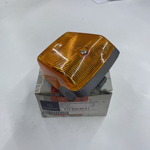 Mercedes benz blinker - mercedes-benz,